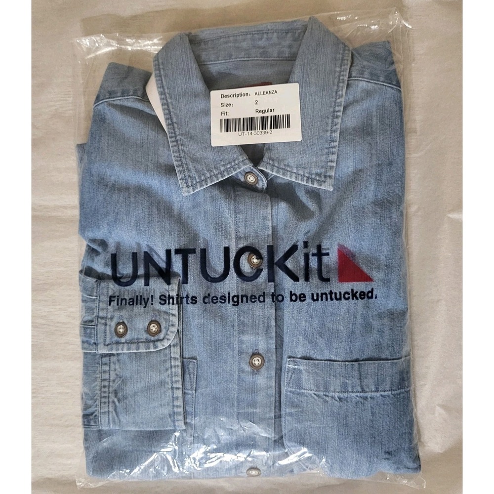 UNTUCKit 2 NWOT Cotton‎ Chambray Blue 2 Pockets Button-Up Shirt ALLEANZA - Picture 2 of 10
